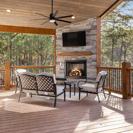 New Luxury Cabin, Hot Tub, Forest Views,Hotel Style Amenities Broken Bow Eksteriør billede