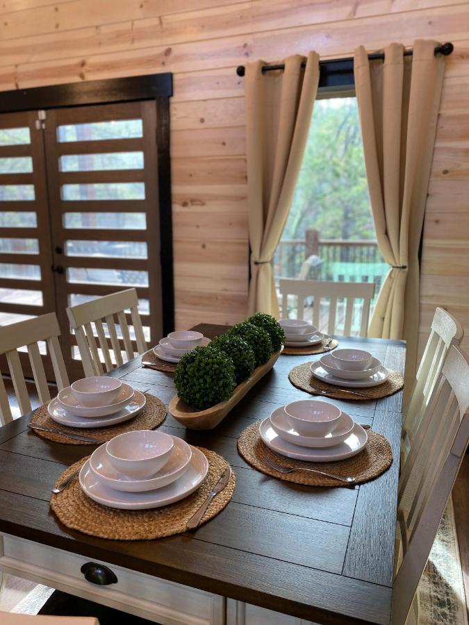 New Luxury Cabin, Hot Tub, Forest Views,Hotel Style Amenities Broken Bow Eksteriør billede