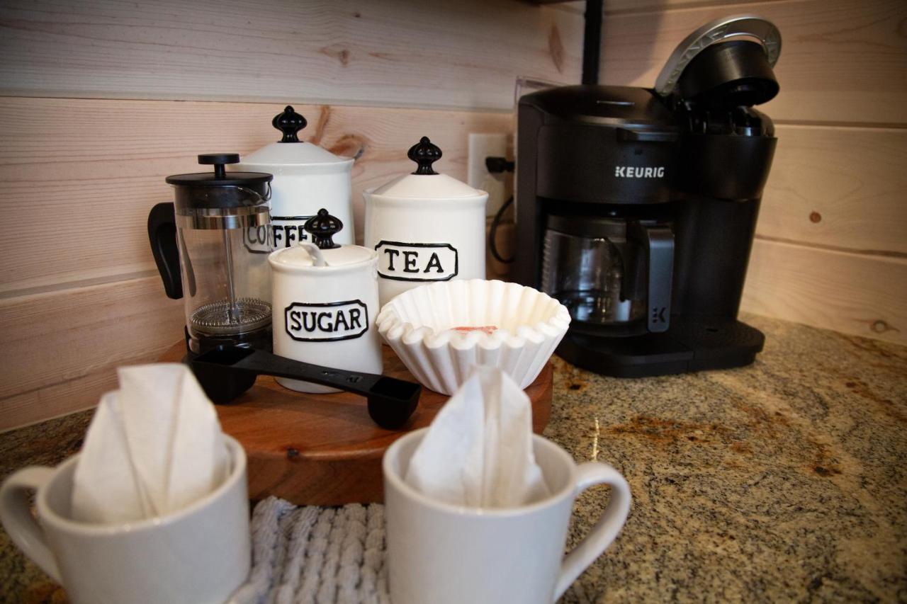 New Luxury Cabin, Hot Tub, Forest Views,Hotel Style Amenities Broken Bow Eksteriør billede